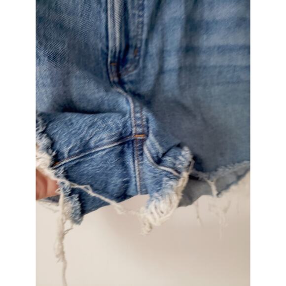 Madewell The Perfect Jean Short Medium Wash Size 32 - Picture 4 of 7